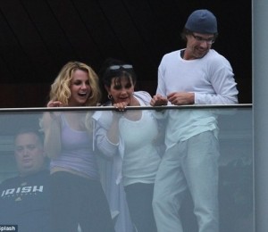 Britney Spears, Lynne si Jason Trawick