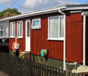 Unde locuieste acum Jayne