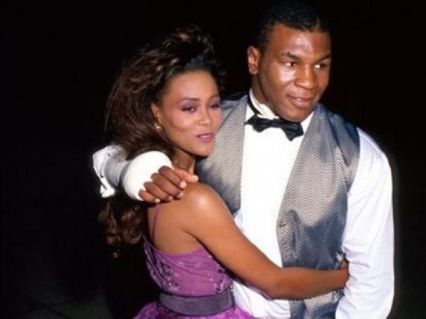 Mike Tyson si Robin Givens