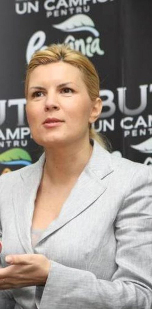 Elena Udrea