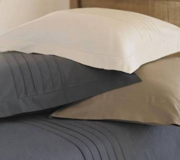 lenjerie-de-pat.net. ikea.ro, asternuturisiprosoape.ro,marbis.ro