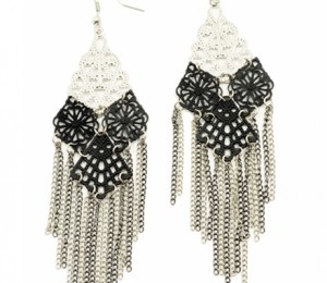 Cercei metalici tip candelabru - Meli Melo 39.99 RON