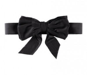 Curea cu fundita H&M 29.90 RON