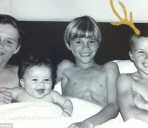 Felicitarea familiei Kardashian