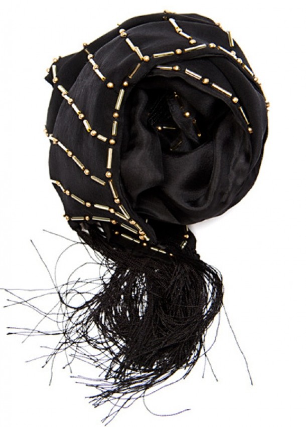 Esarfa matase cu aplicatii Mango 44.95 EUR