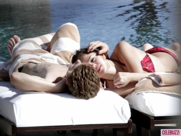 Selena Gomez si Justin Bieber