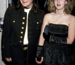 Drew Barrymore si Corey Feldman