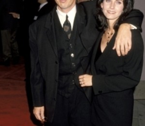Michael Keaton si Courteney Cox