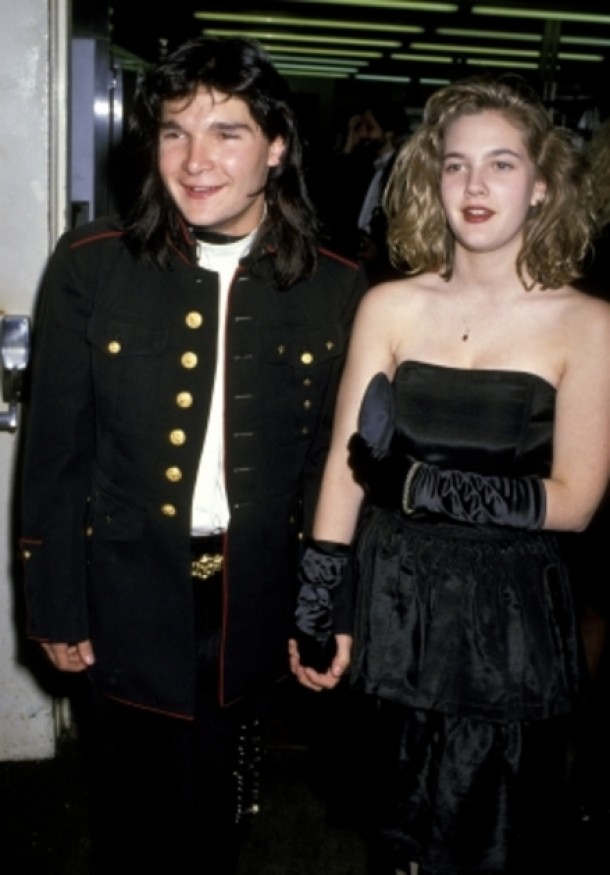 Drew Barrymore si Corey Feldman
