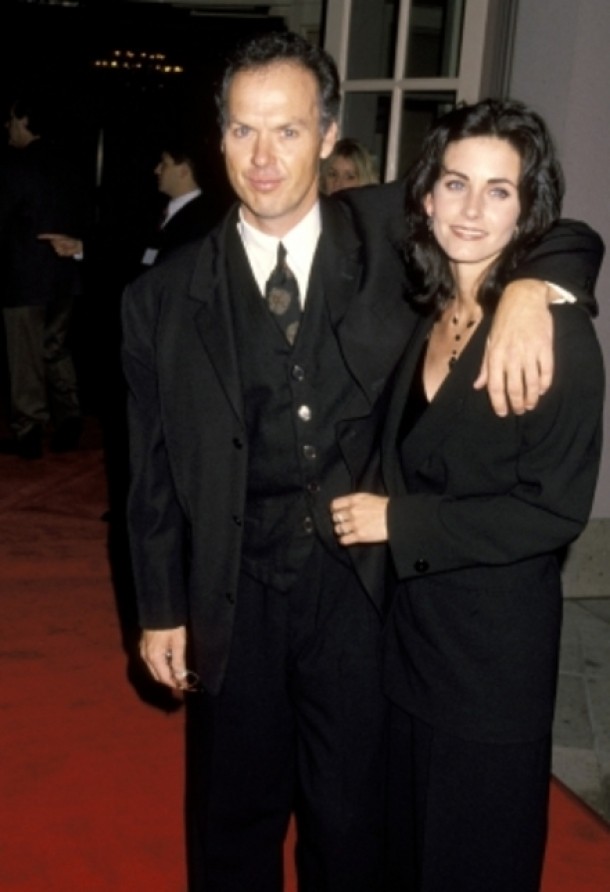 Michael Keaton si Courteney Cox