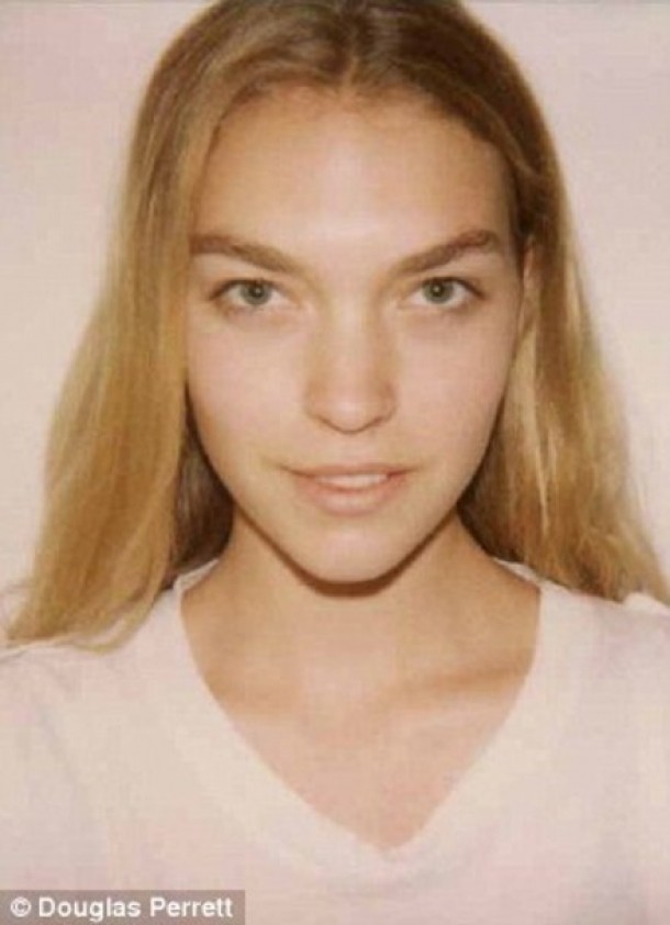 Arizona Muse inainte