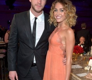 Miley Cyrus si Liam Hemsworth