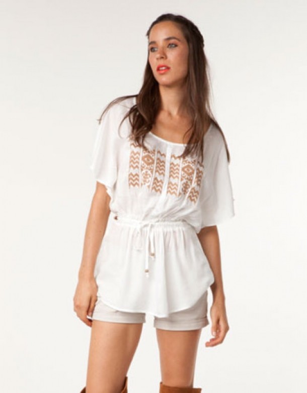 bershka top 29,00 lei