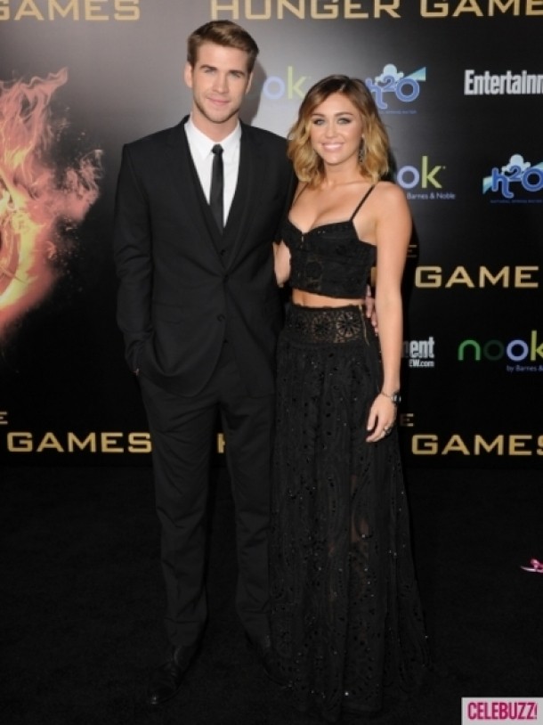 Miley Cyrus si Liam Hemsworth