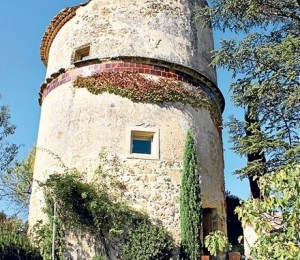 Turnul modern de secol 16