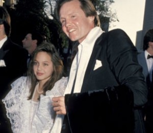 Jon Voight si Angelina Jolie