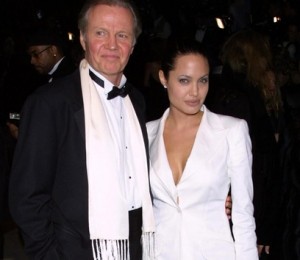 Jon Voight si Angelina Jolie