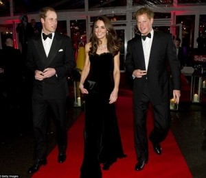 decembrie 2011 The Sun Military Awards la The Imperial War Museum, alaturi de Printul Harry