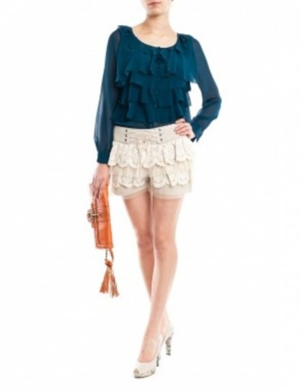 Pantaloni scurti cu dantela aplicata T!NA R - 59 RON