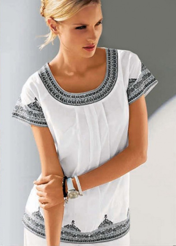 Bluza cu imprimeu Bonprix - 89.90 RON