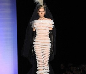 Andrej Pejic, in prezentarea pentru Jean Paul Gaultier