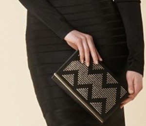 Ideala pentru a da impresia de o talie subtire si o tine stransa