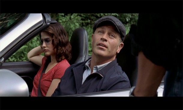 Cobie Smulders in Walking Tall - Praf si pulbere