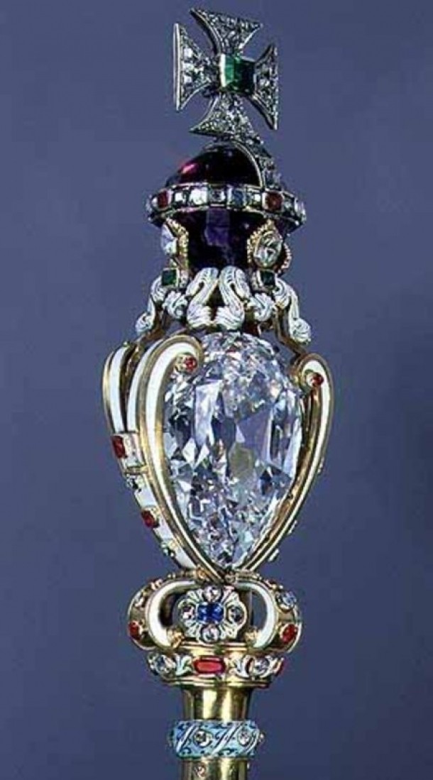 Cullinan I sau "The Great Star of Africa" - Marea stea a Africii