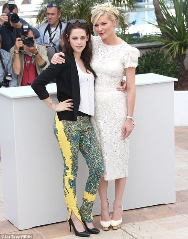 Kristen Stewart si Kirsten Dunst