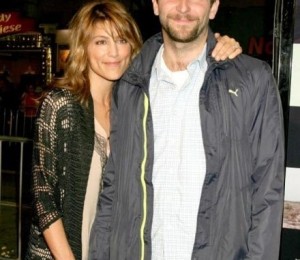 Bradley Cooper si Jennifer Esposito