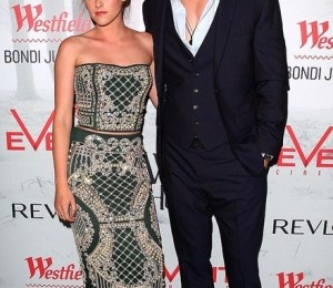 Kristen Stewart si Chris Hemsworth
