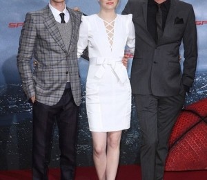 Andrew Garfield, Emma Stone si Rhys Ifans