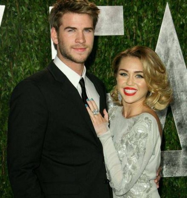 Miley Cyrus si Liam Hemsworth