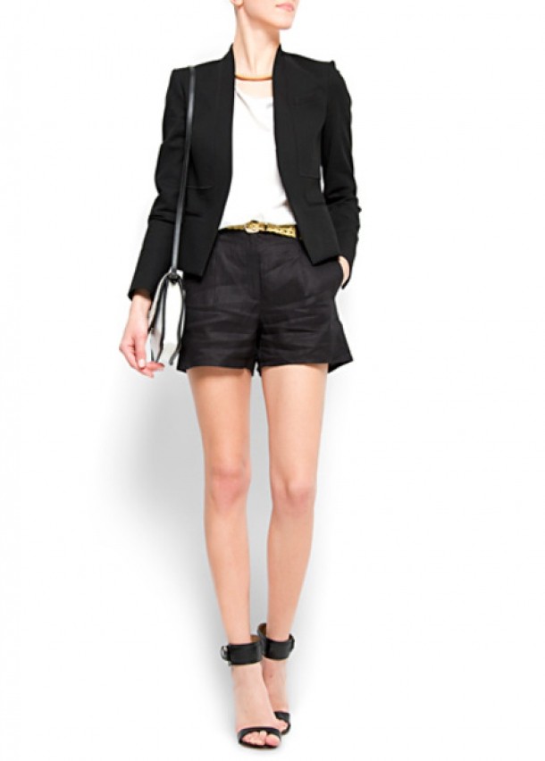 Pantaloni scurti din in - Mango 17.99 EUR