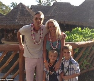 Britney Spears si Jason Trawick