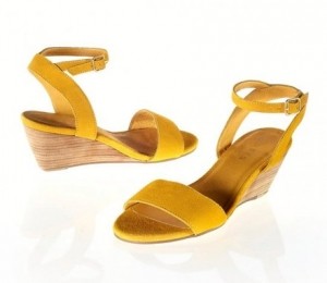 Sandale la redoute 231.20 lei