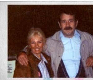 Joan, impreuna cu fostul ei sot