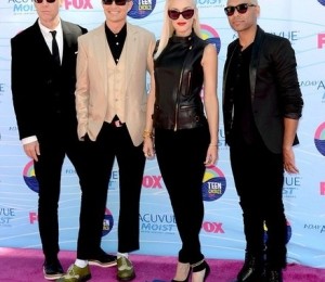 No Doubt - Tom Dumont, Adrian Young, Gwen Stefani si Tony Ashwin Kanal