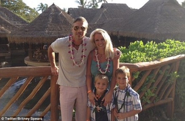 Britney Spears si Jason Trawick