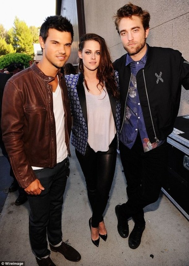 Taylor Lautner, Kristen Stewart si Robert Pattinson