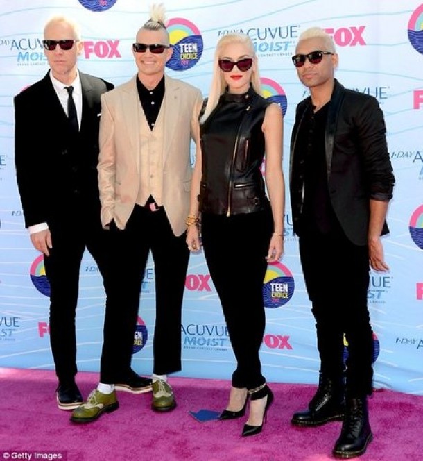 No Doubt - Tom Dumont, Adrian Young, Gwen Stefani si Tony Ashwin Kanal