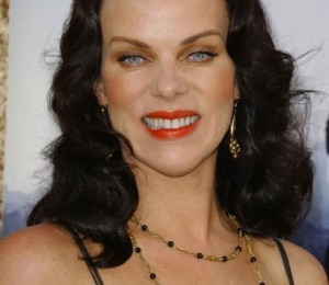 Debi Mazar