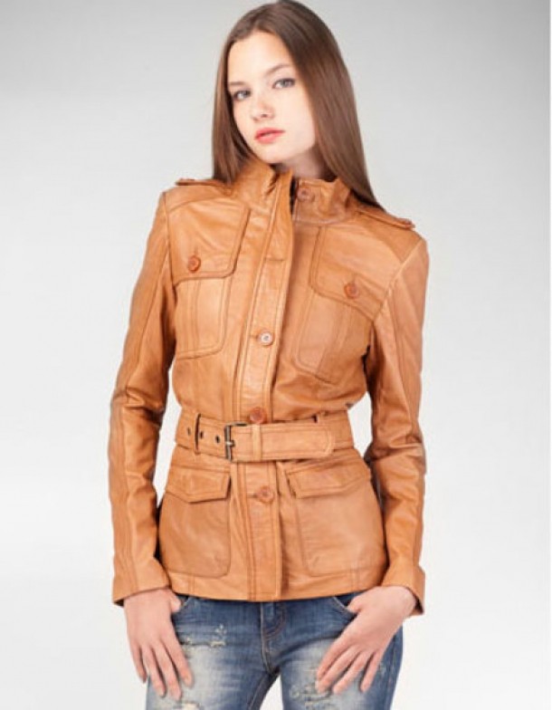 stradivarius.ro 479 lei