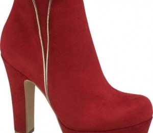 deichmann.com 159 lei