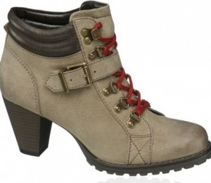 deichmann.com 119 lei