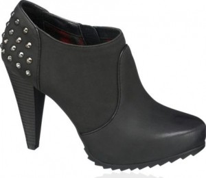 deichmann.com 119 lei