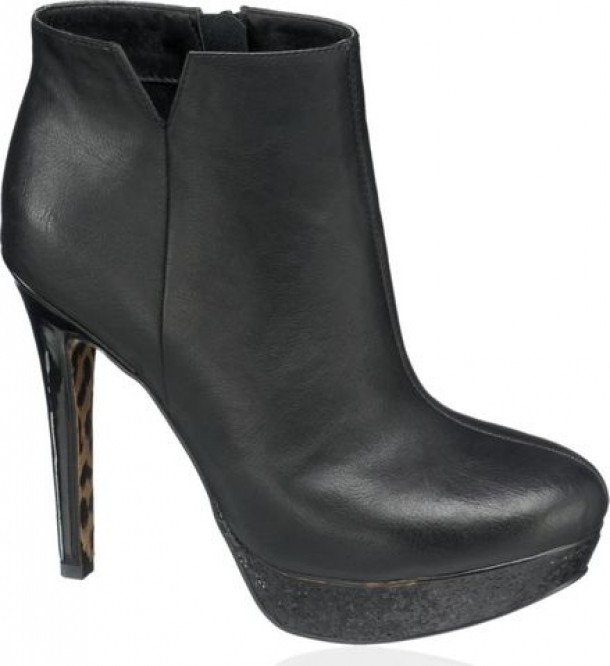 deichmann.com 119 lei