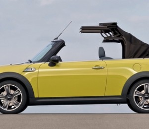 Mini Cabrio Sidewalk