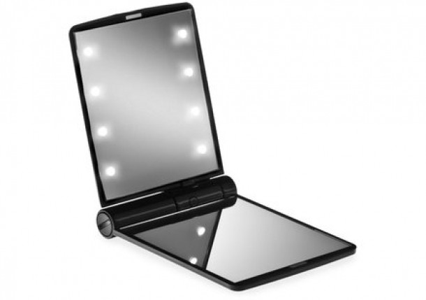 Oglinda compacta cu LED-uri