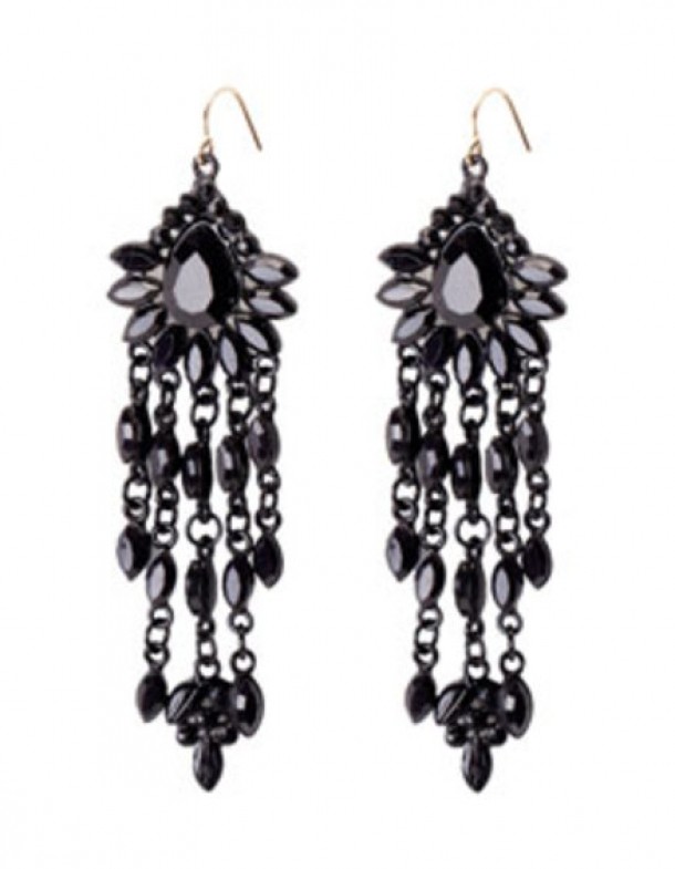 Stradivarius, 39 lei